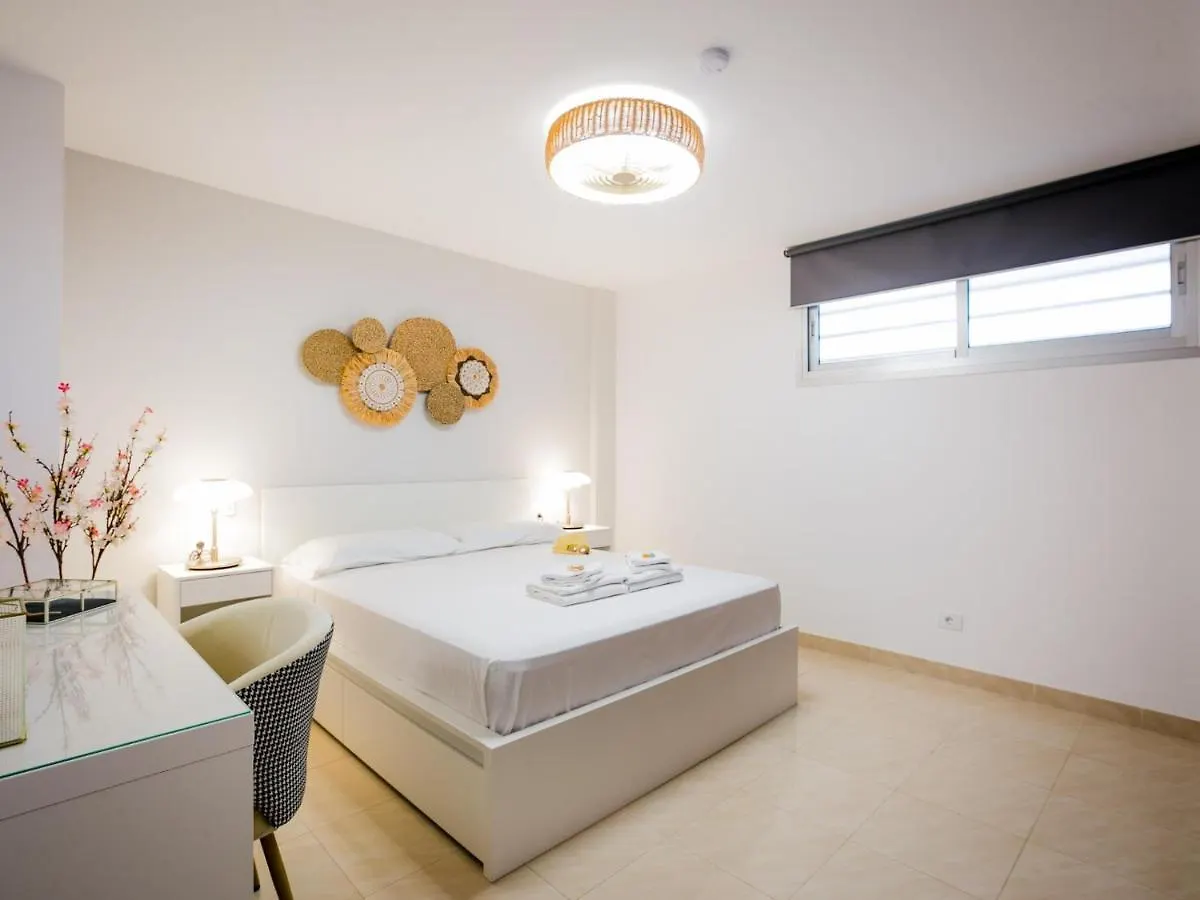 422 Quiet, Beautiful Flat With Sea View Apartment Playa Paraiso  Spain