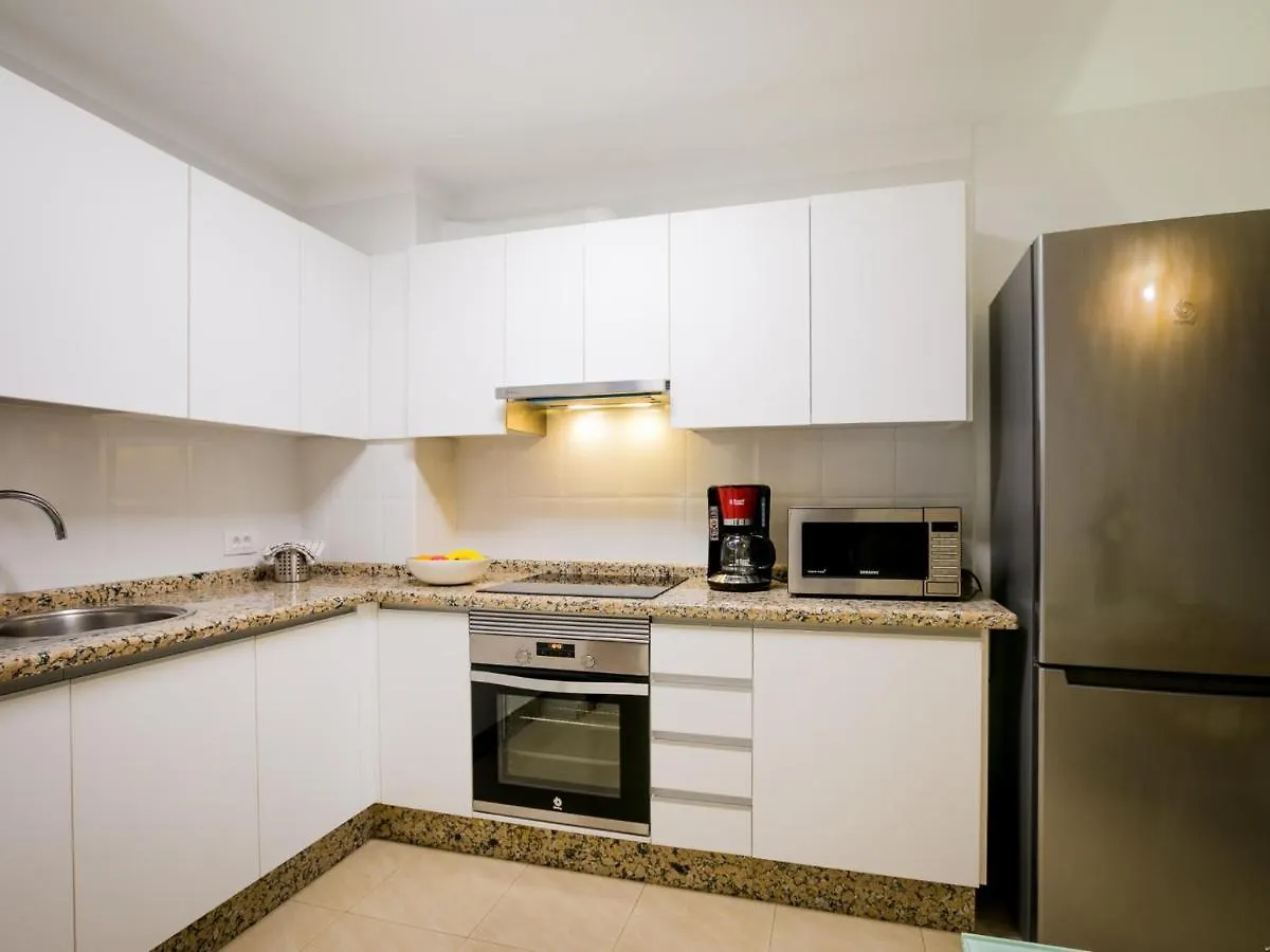 플라야 파라이소 422 Quiet, Beautiful Flat With Sea View 아파트 플라야 파라이소