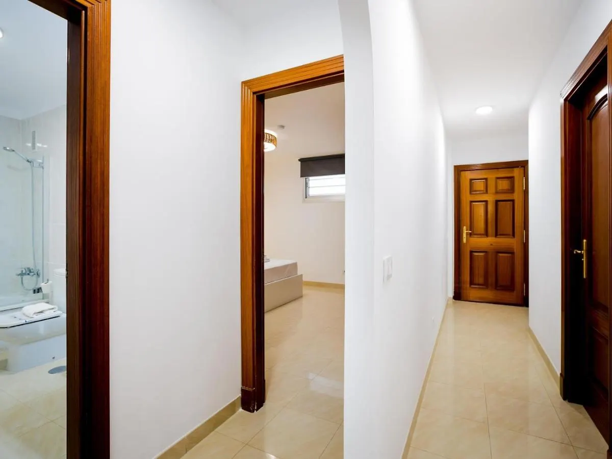 플라야 파라이소 422 Quiet, Beautiful Flat With Sea View 아파트