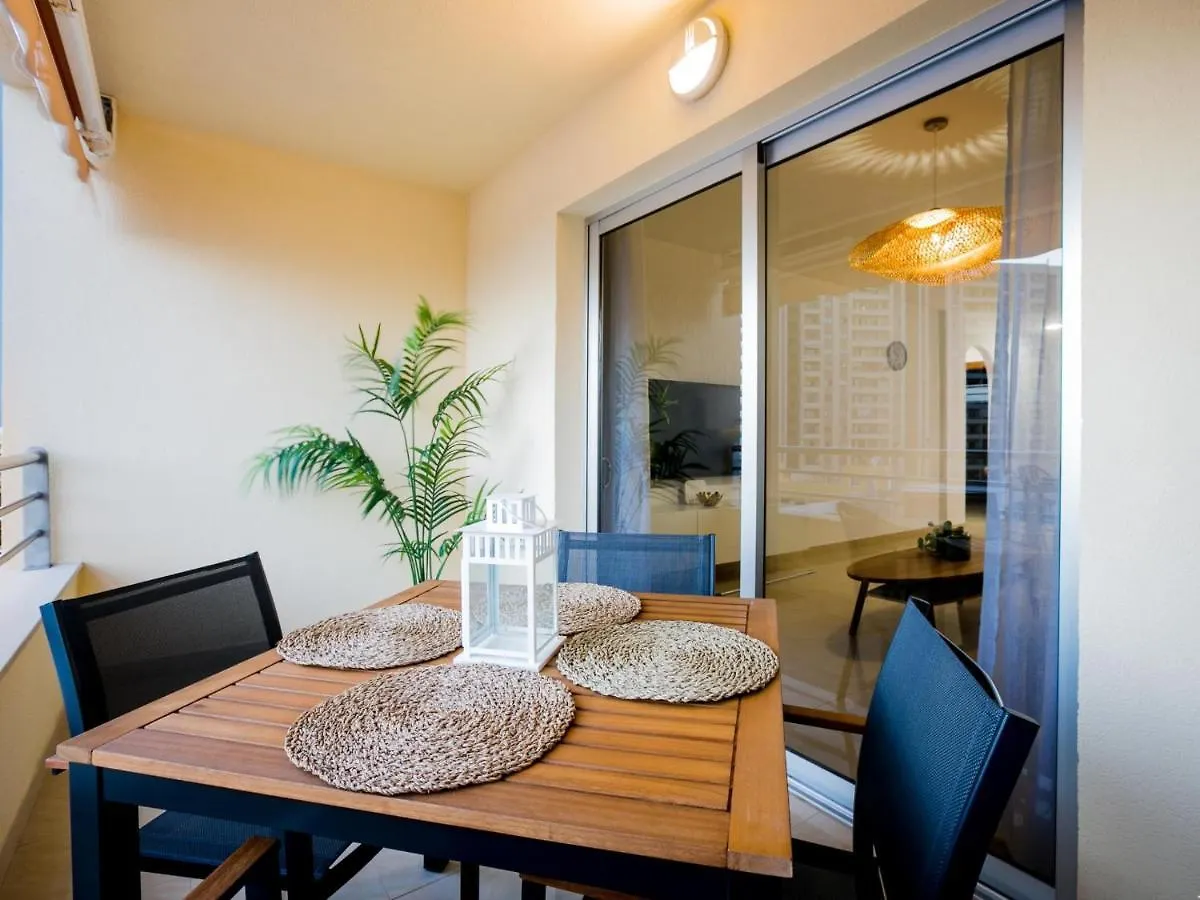 플라야 파라이소 422 Quiet, Beautiful Flat With Sea View 아파트