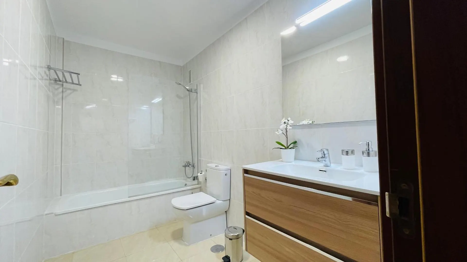 422 Quiet, Beautiful Flat With Sea View Apartment Playa Paraiso  Spain