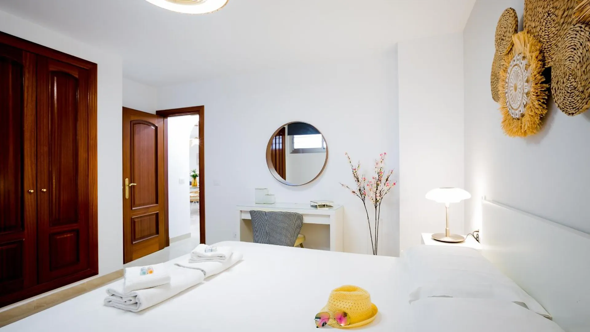 플라야 파라이소 422 Quiet, Beautiful Flat With Sea View 아파트